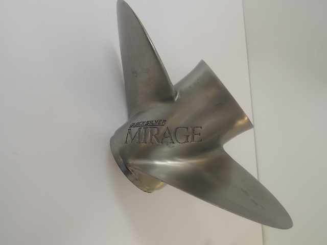 Like New Mercury Mirage Propeller 15-1/4 X 19 1988-UP 4-3/4 Gearcase 48-13242A5